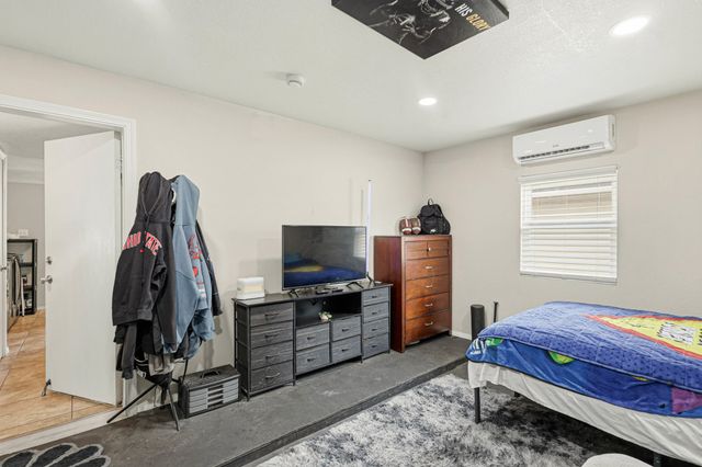 8719 Black Stallion Road SW, Albuquerque, NM 87121