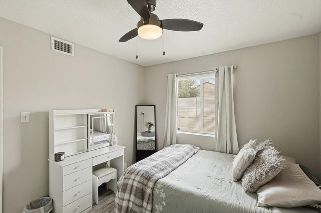 8719 Black Stallion Road SW, Albuquerque, NM 87121