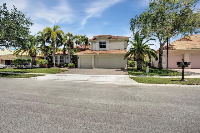 13813 NW 21st St, Pembroke Pines, FL 33028