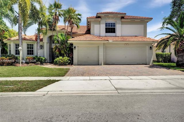 13813 NW 21st St, Pembroke Pines, FL 33028