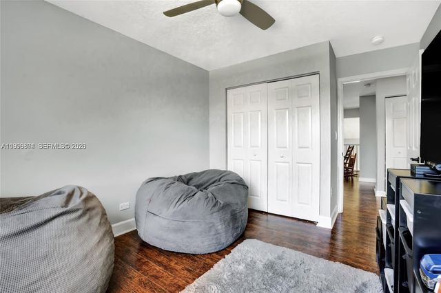 13813 NW 21st St, Pembroke Pines, FL 33028