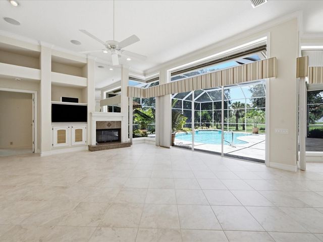 9802 MAKO COURT, Tampa, FL 33615