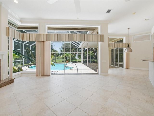9802 MAKO COURT, Tampa, FL 33615