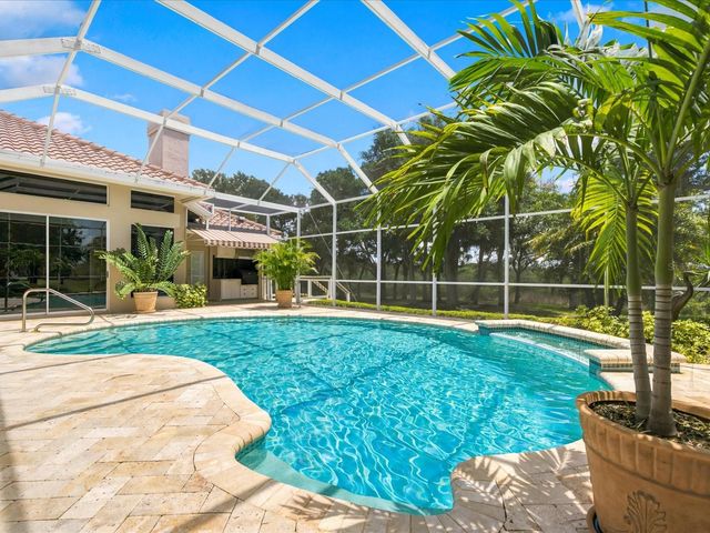 9802 MAKO COURT, Tampa, FL 33615
