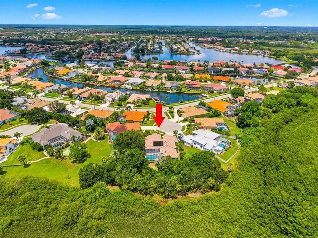 9802 MAKO COURT, Tampa, FL 33615