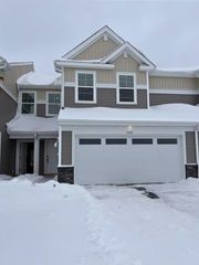 989 Annagaire Curve, Rosemount, MN 55068