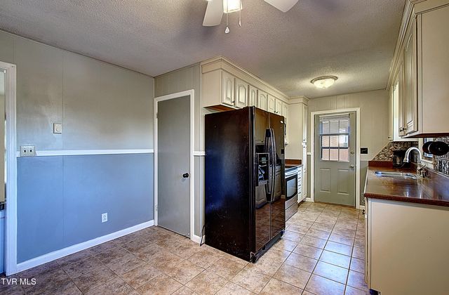 161 Grandview Road, Bristol, VA 24201