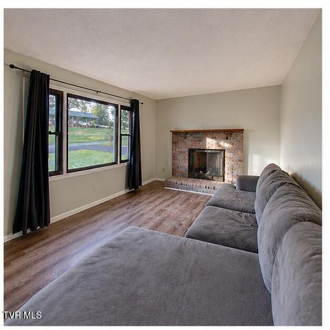161 Grandview Road, Bristol, VA 24201