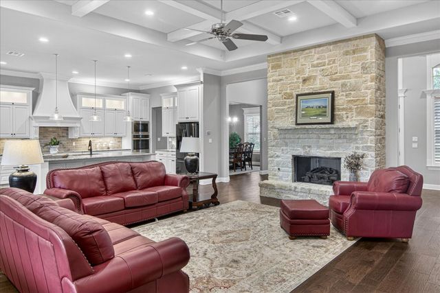 709 Gullmont Drive, Waco, TX 76712