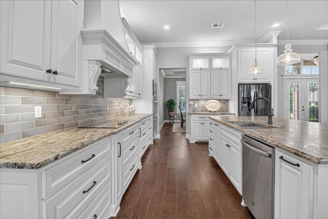 709 Gullmont Drive, Waco, TX 76712