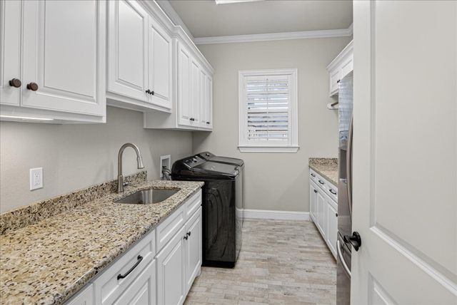 709 Gullmont Drive, Waco, TX 76712