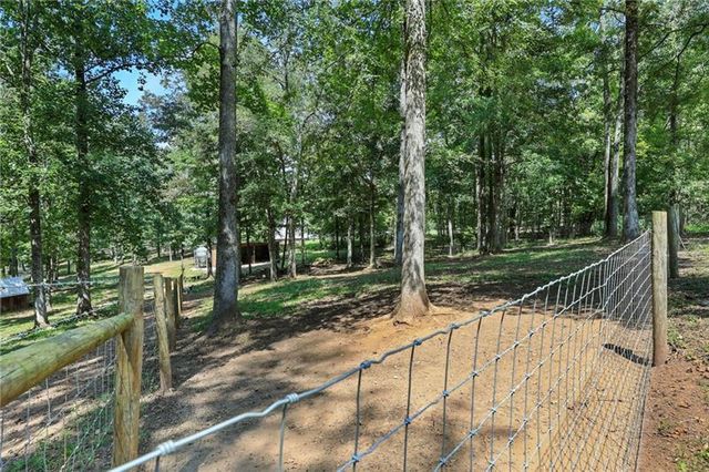 731 Borders Road, Commerce, GA 30530