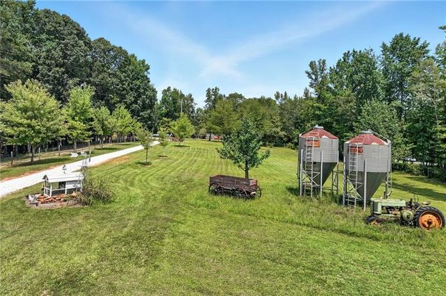 731 Borders Road, Commerce, GA 30530