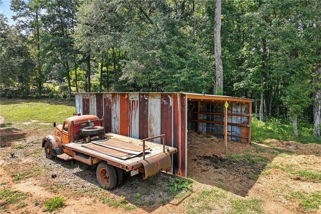 731 Borders Road, Commerce, GA 30530