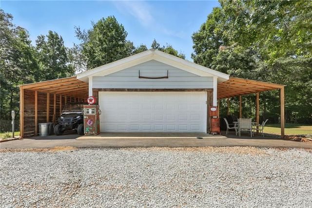 731 Borders Road, Commerce, GA 30530
