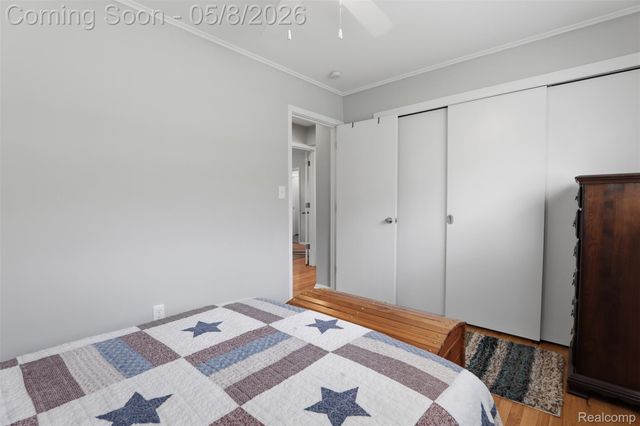 27425 Lyndon Street, Livonia, MI 48154