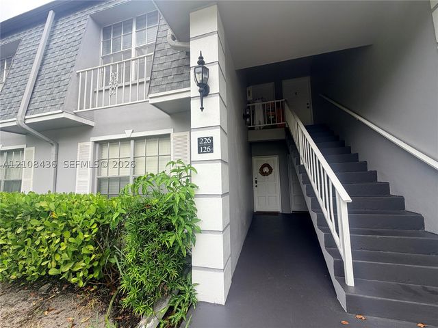 420 NW 70th Ave 126, Plantation, FL 33317