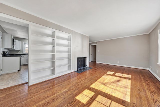 2031 Bridle LN, Roanoke, VA 24018