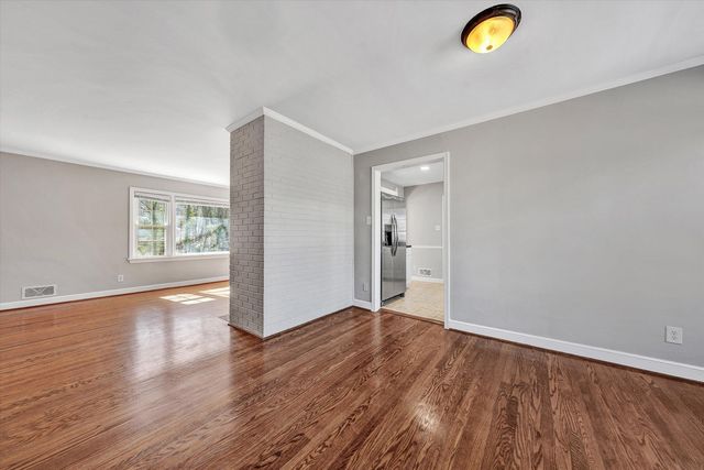 2031 Bridle LN, Roanoke, VA 24018