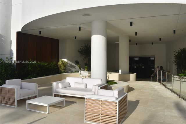 6365 Collins Ave 2709, Miami Beach, FL 33141