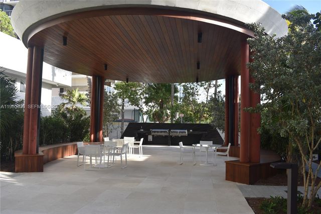 6365 Collins Ave 2709, Miami Beach, FL 33141