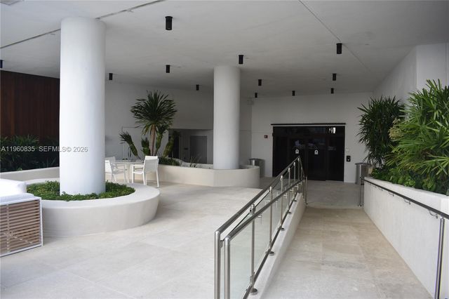 6365 Collins Ave 2709, Miami Beach, FL 33141