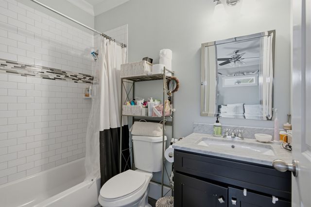 1025 Summit Ave, Nashville, TN 37203