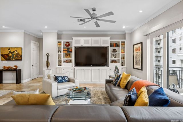 230 Dwyer Ave Unit 501, San Antonio, TX 78204