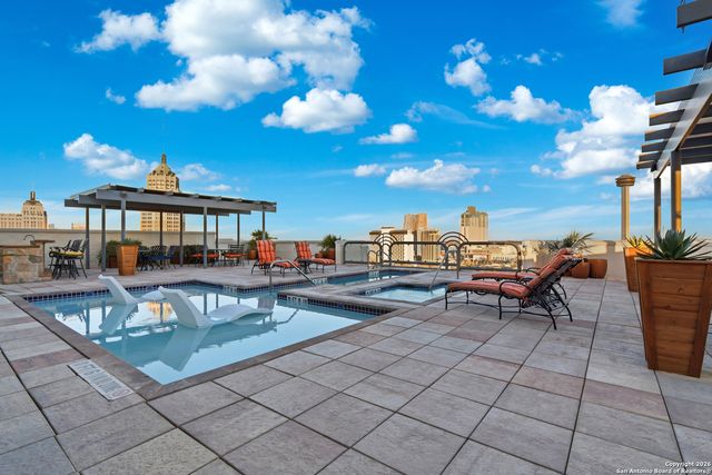 230 Dwyer Ave Unit 501, San Antonio, TX 78204