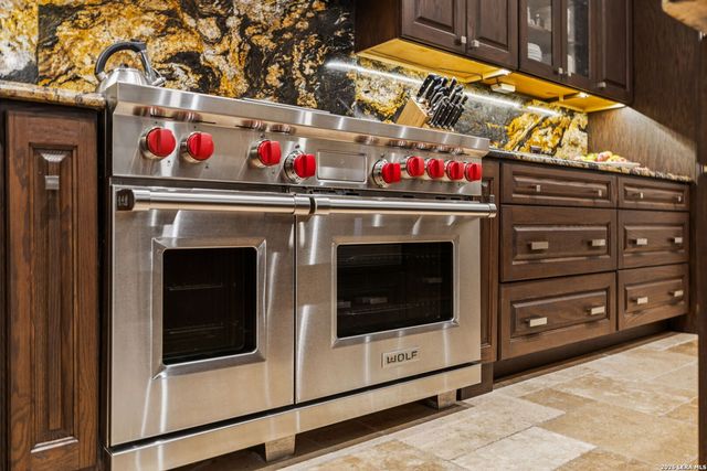 230 Dwyer Ave Unit 501, San Antonio, TX 78204