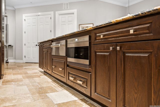 230 Dwyer Ave Unit 501, San Antonio, TX 78204