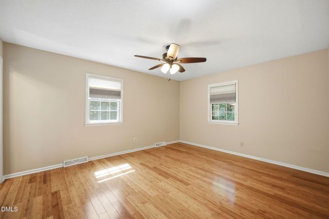 805 Ellynn Drive, Cary, NC 27511