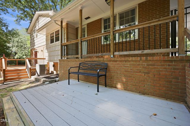 805 Ellynn Drive, Cary, NC 27511