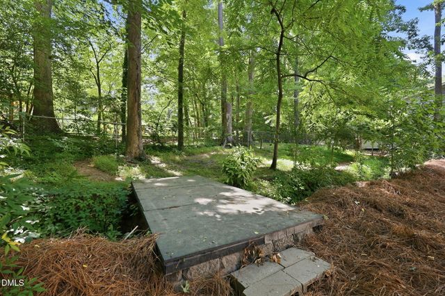 805 Ellynn Drive, Cary, NC 27511