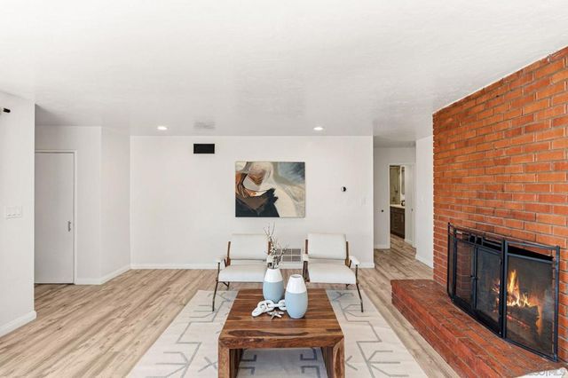 5217 Vickie Dr, San Diego, CA 92109