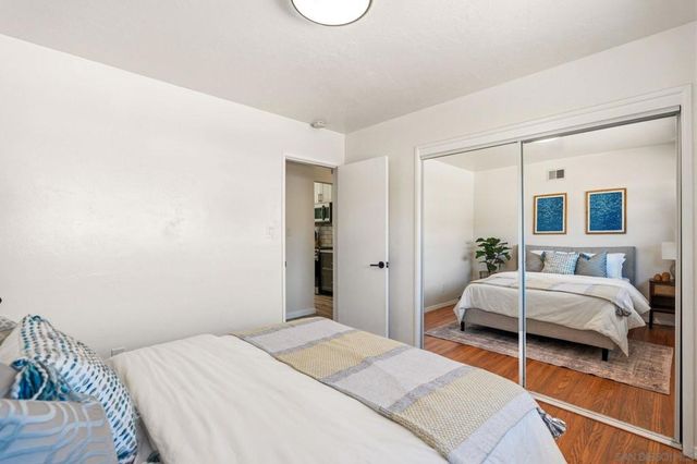 5217 Vickie Dr, San Diego, CA 92109