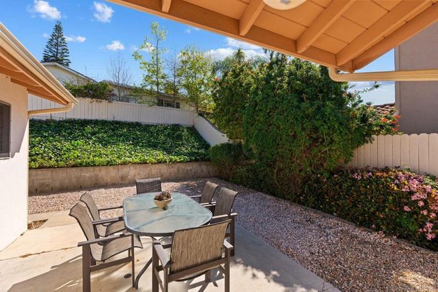 5217 Vickie Dr, San Diego, CA 92109