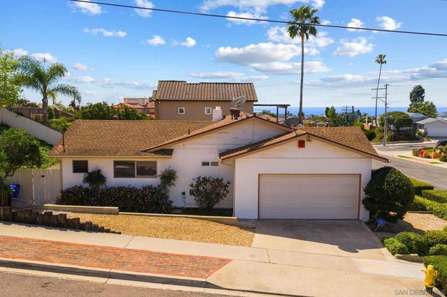 5217 Vickie Dr, San Diego, CA 92109