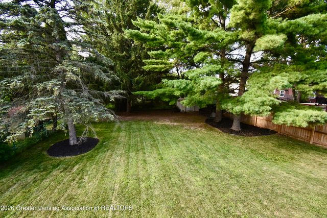 4036 Truxton Lane, Lansing, MI 48911