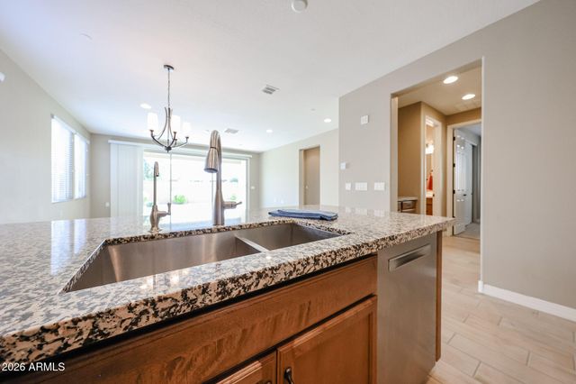 15810 N 109TH Avenue, Sun City, AZ 85351