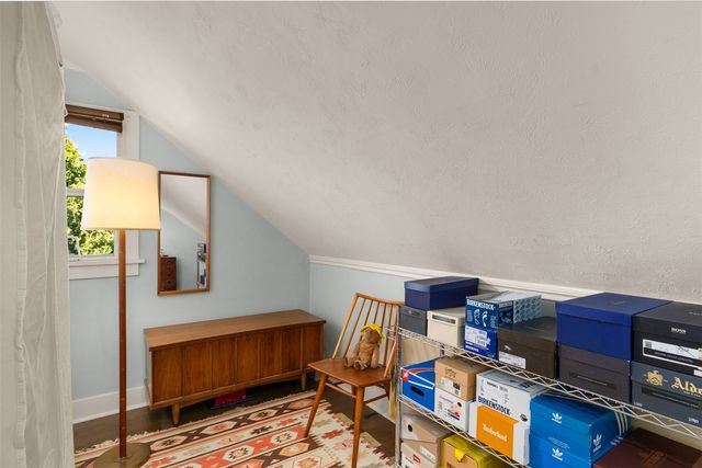 7963 Seward Park Avenue S, Seattle, WA 98118