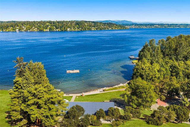 7963 Seward Park Avenue S, Seattle, WA 98118