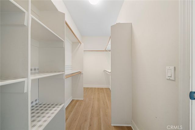 527 S 5th Ave B, Arcadia, CA 91006