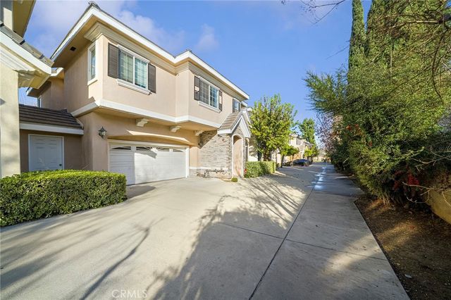 527 S 5th Ave B, Arcadia, CA 91006