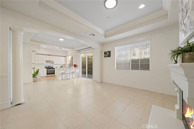 527 S 5th Ave B, Arcadia, CA 91006