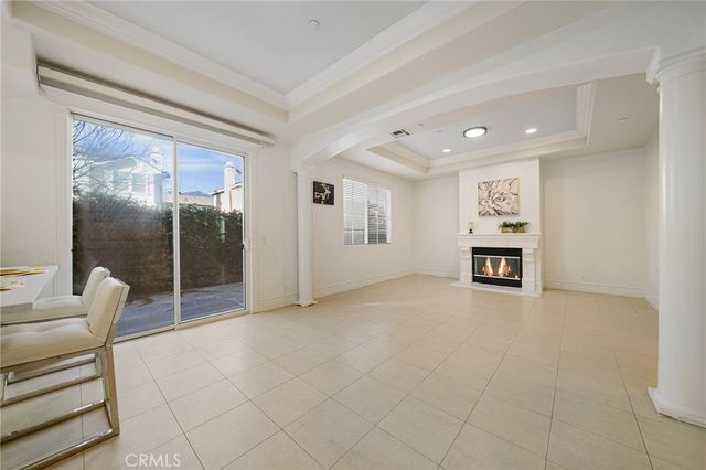 527 S 5th Ave B, Arcadia, CA 91006