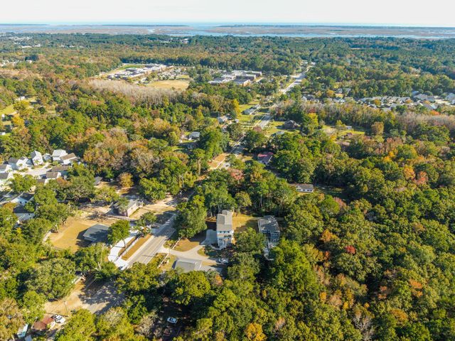 1129 Hamlin Road, Mount Pleasant, SC 29466