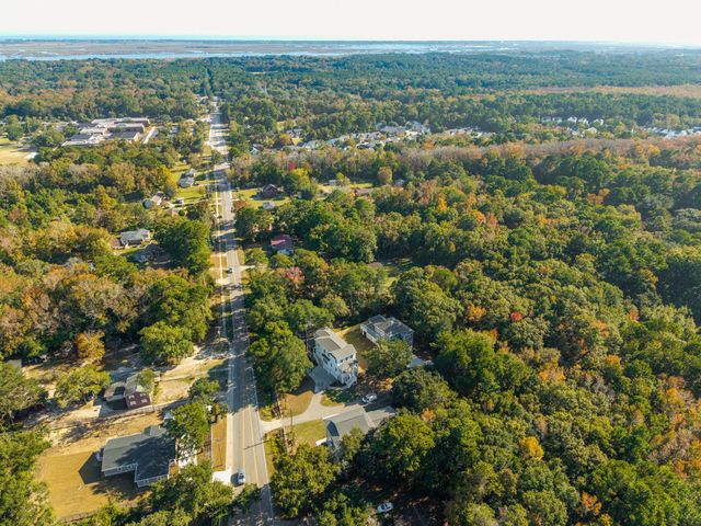 1129 Hamlin Road, Mount Pleasant, SC 29466