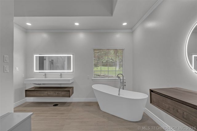 6710 E 113th Street, Bixby, OK 74008