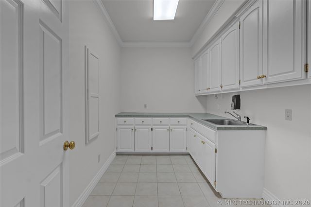 6710 E 113th Street, Bixby, OK 74008